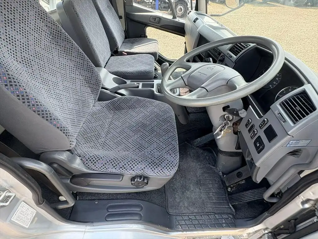 三菱 ファイター 中型/増トン 車両重機運搬 ラジコン ウインチの中古トラック画像14