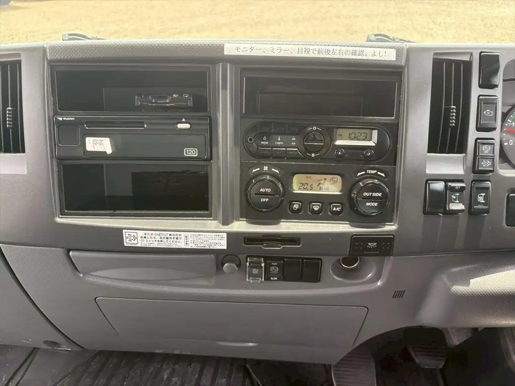 いすゞ フォワード 中型/増トン 平ボディ アルミブロック TKG-FRR90S2の中古トラック画像14