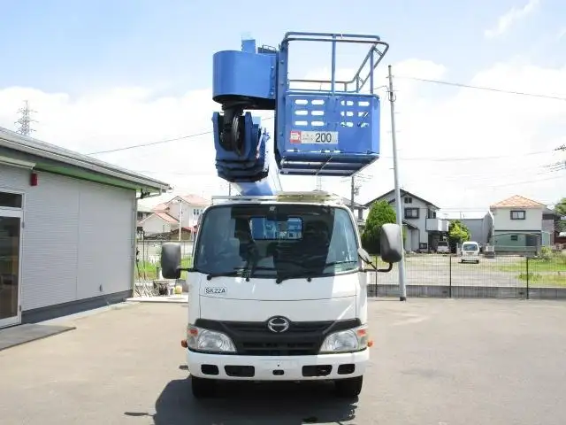 日野 デュトロ 小型 高所・建柱車 高所作業車 TKG-XZU650Fの中古トラック画像2