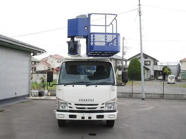 いすゞ エルフ 小型 高所・建柱車 高所作業車 2PG-NKR88Nの中古トラック画像2