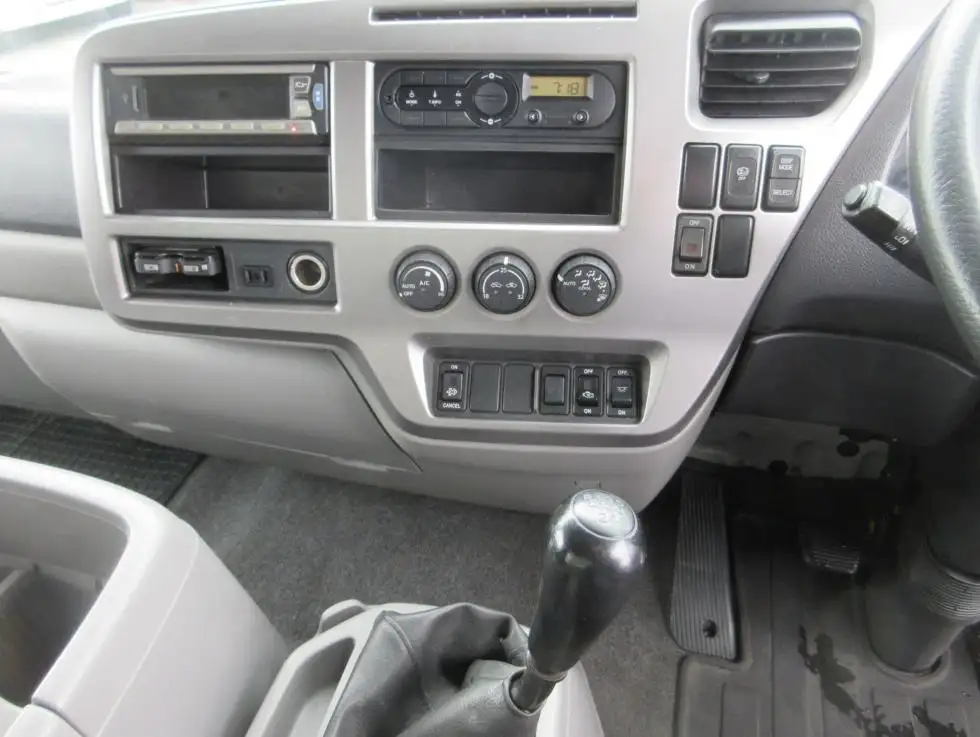 日産UD コンドル 中型/増トン アルミバン パワーゲート SKG-MK38Lの中古トラック画像12