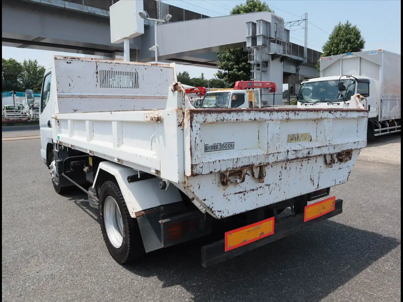 三菱 キャンター 小型 ダンプ ローダー PA-FE83DCYの中古トラック画像5