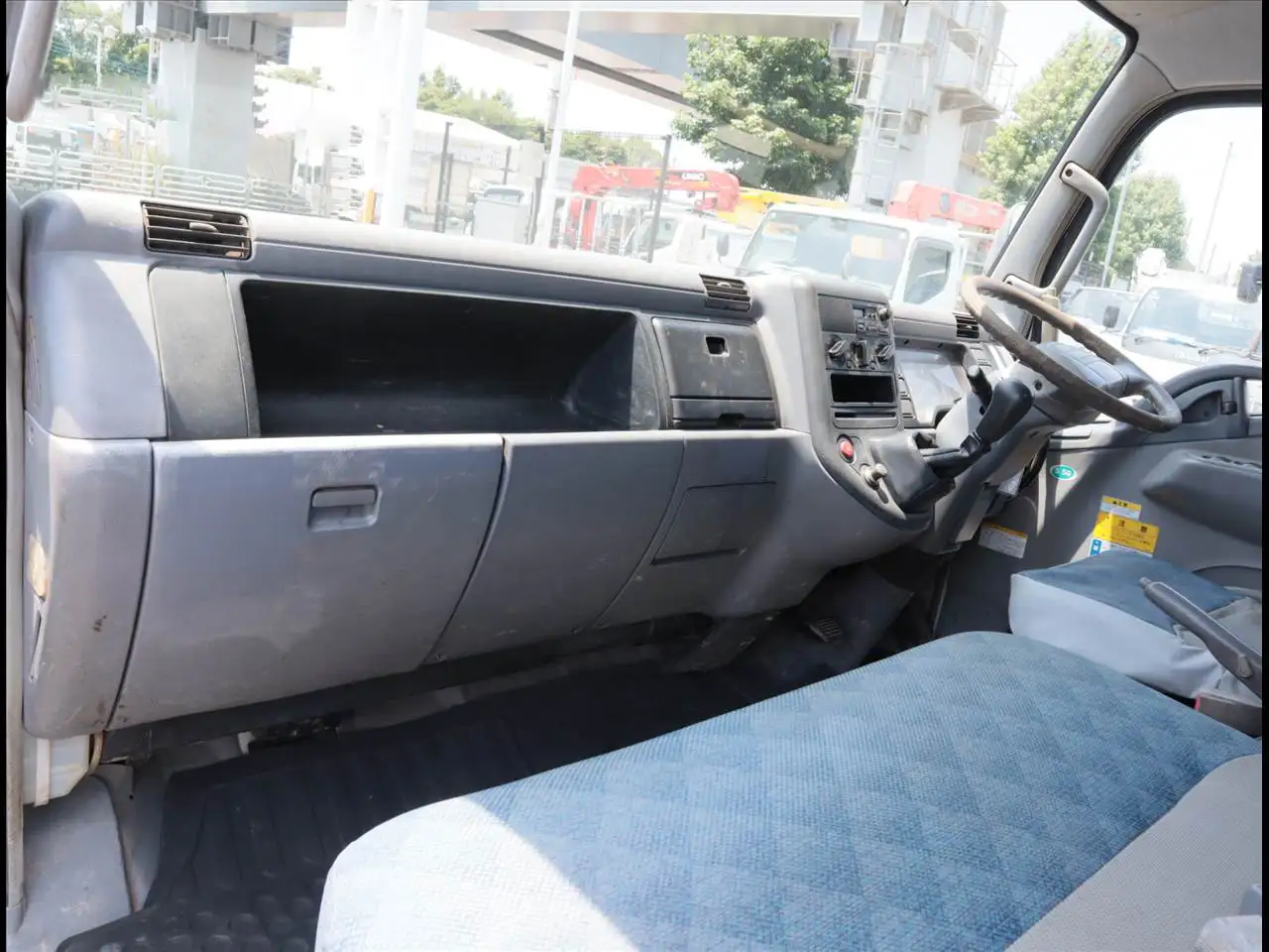 三菱 キャンター 小型 ダンプ ローダー PA-FE83DCYの中古トラック画像11