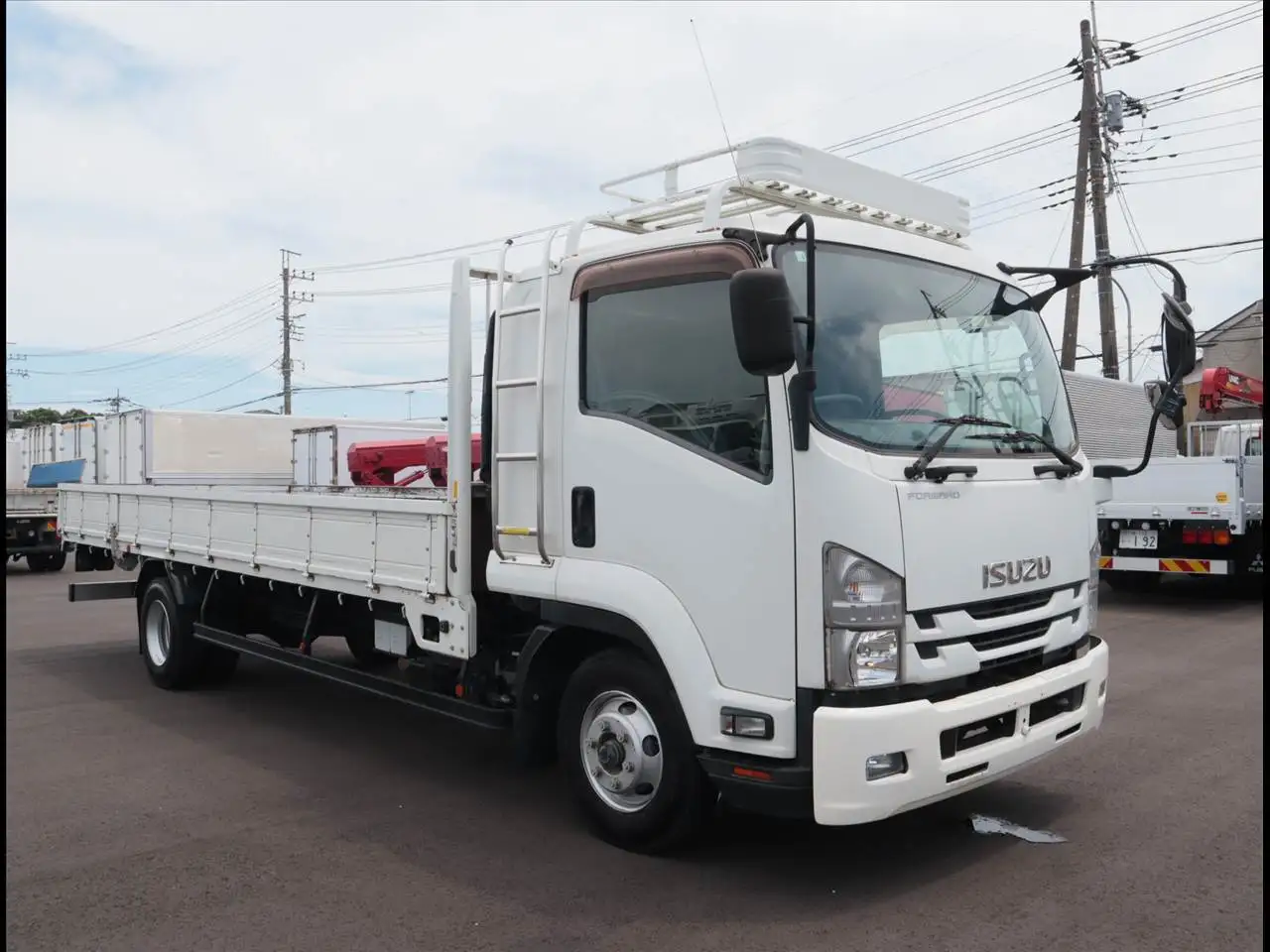 いすゞ フォワード 中型/増トン 平ボディ ベッド TKG-FRR90S2の中古トラック画像2