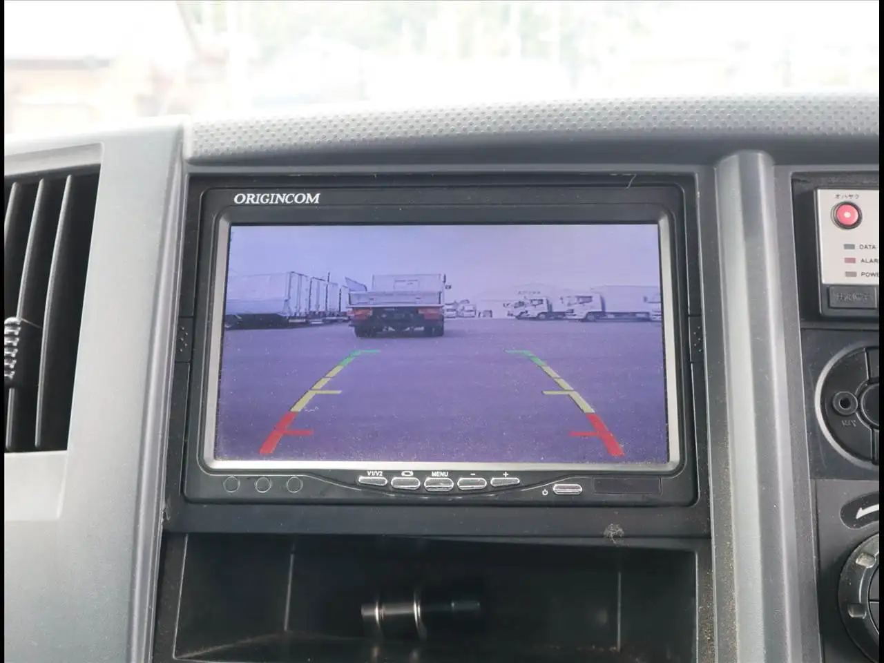いすゞ フォワード 中型/増トン 平ボディ ベッド TKG-FRR90S2の中古トラック画像15