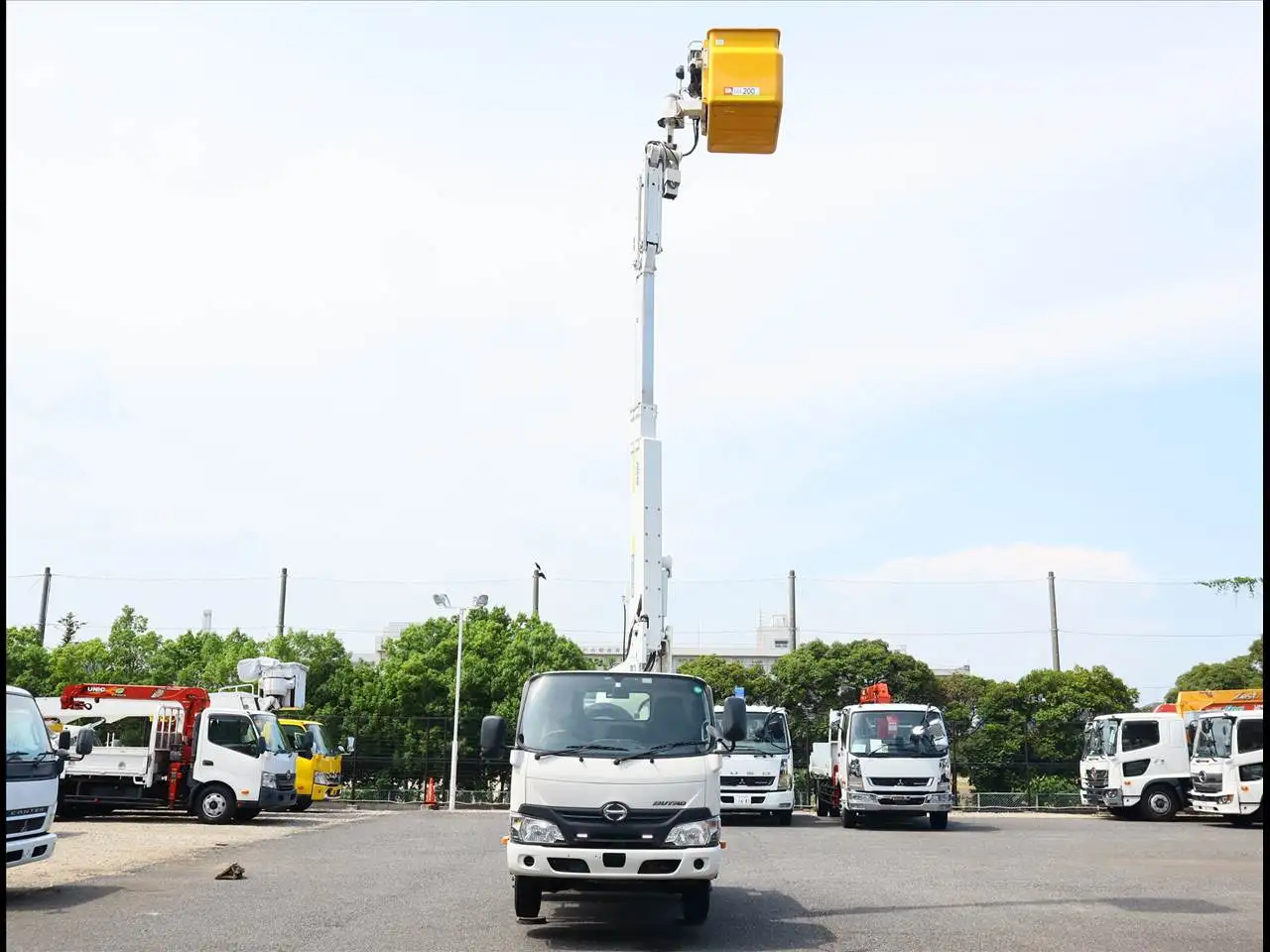 日野 デュトロ 小型 高所・建柱車 高所作業車 TKG-XZU605Mの中古トラック画像6