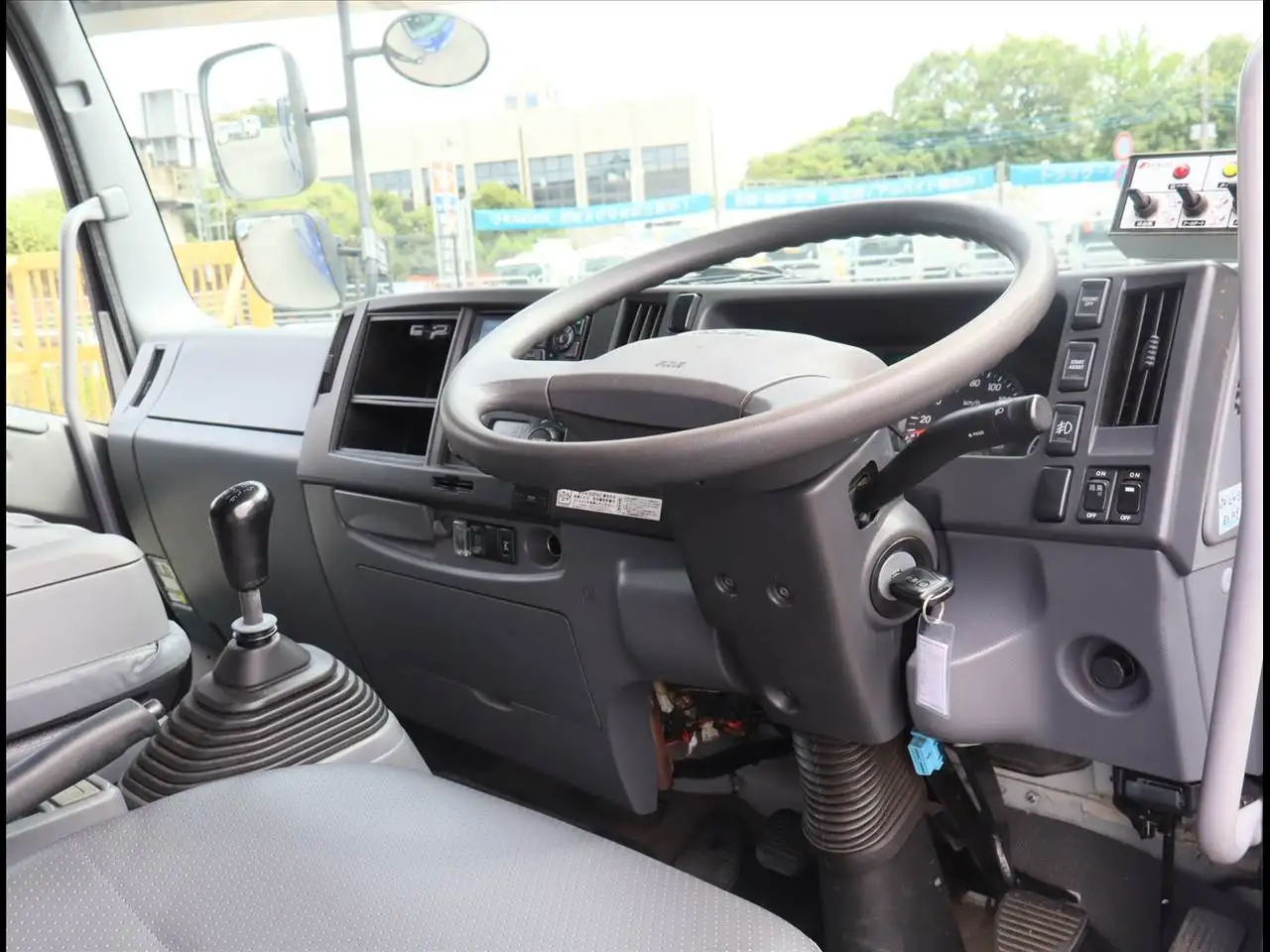いすゞ フォワード 中型/増トン パッカー車 プレス式 ベッドの中古トラック画像13