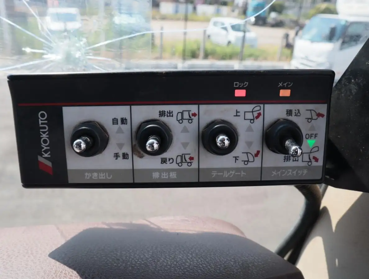 日野 レンジャー 中型/増トン パッカー車 プレス式 2KG-FJ2ABAの中古トラック画像像17