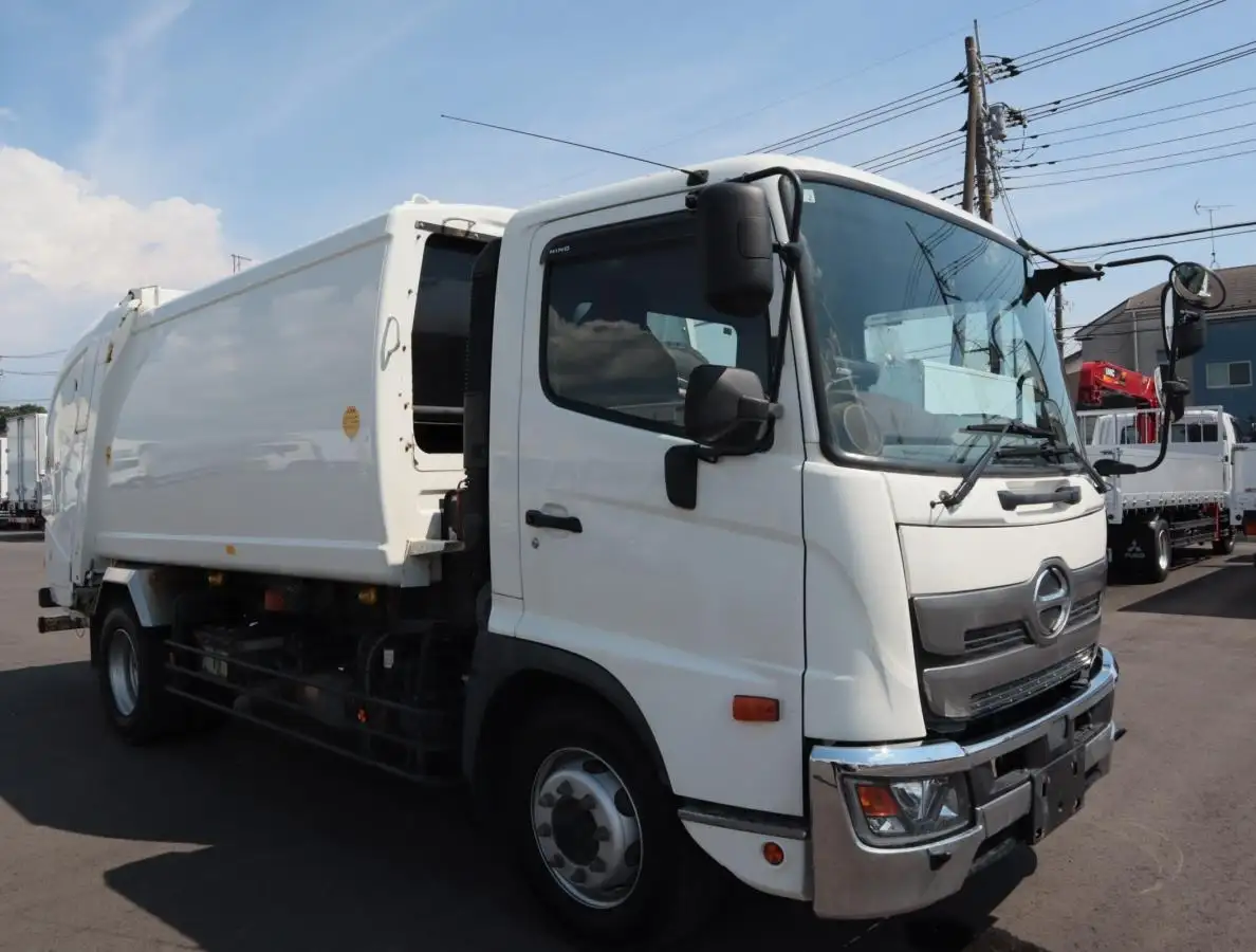 日野 レンジャー 中型/増トン パッカー車 プレス式 2KG-FJ2ABAの中古トラック画像2