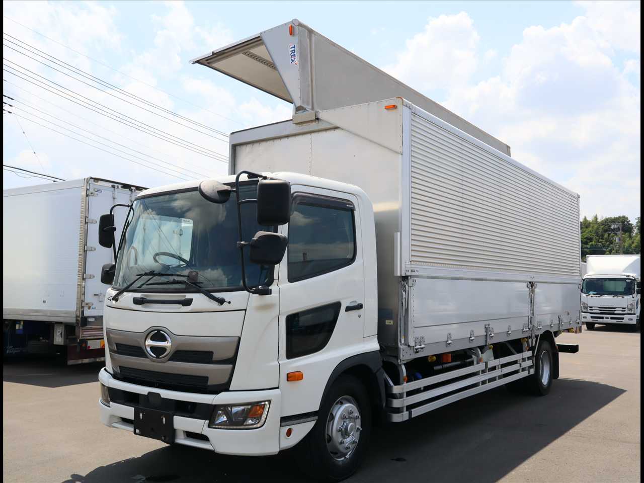 日野 レンジャー 中型/増トン ウイング パワーゲート エアサス の中古トラック【車両No.81740】