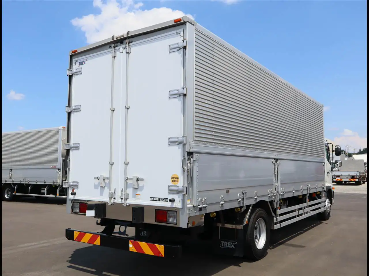 日野 レンジャー 中型/増トン ウイング 2KG-FJ2ABA H30の中古トラック画像3