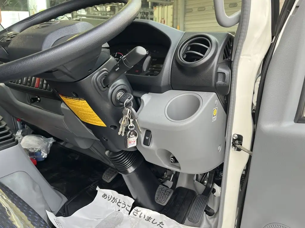 日野 デュトロ 小型 アルミバン サイドドア 2KG-XZU655Mの中古トラック画像9