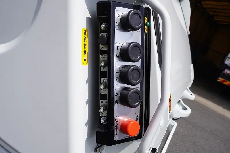 三菱 キャンター 小型 パッカー車 プレス式 2RG-FEAV0の中古トラック画像7