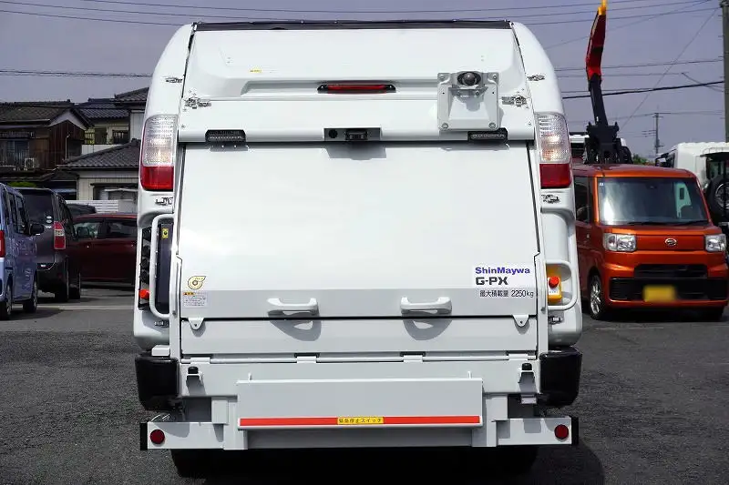 三菱 キャンター 小型 パッカー車 プレス式 2RG-FEAV0の中古トラック画像3