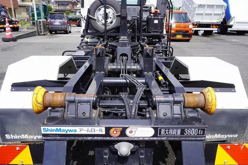 いすゞ フォワード 中型/増トン アームロール ツインホイスト 2RG-FRR90S1の中古トラック画像7