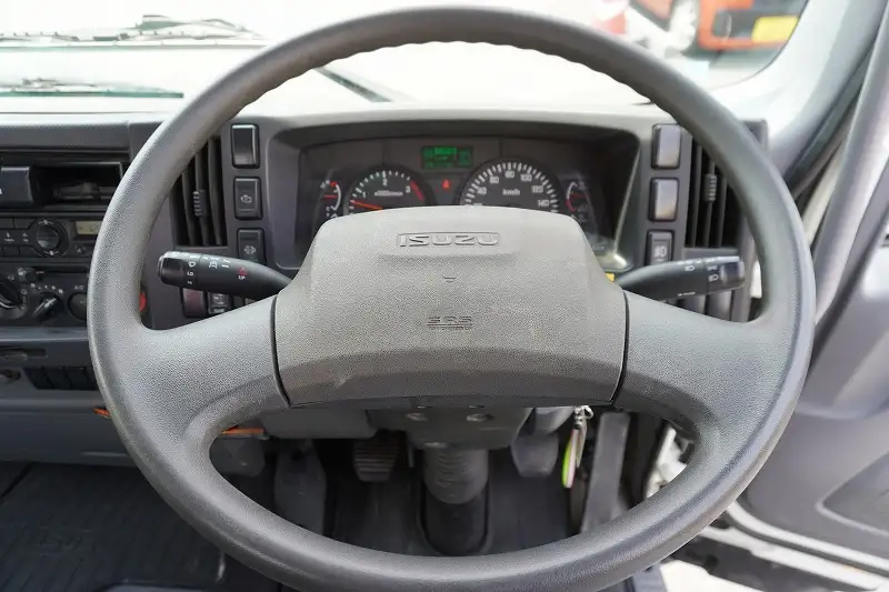 いすゞ フォワード 中型/増トン クレーン付 4段 ラジコンの中古トラック画像12