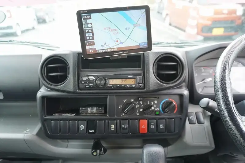 トヨタ ダイナ 小型 アルミバン サイドドア 2RG-XZC605の中古トラック画像13