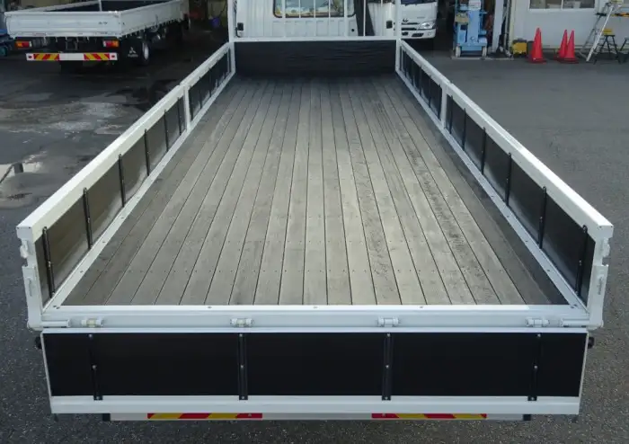 三菱 ファイター 中型/増トン 平ボディ ベッド 2KG-FK62FZの中古トラック画像8