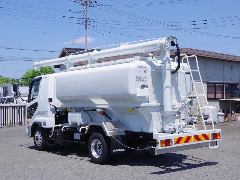 三菱 ファイター 中型/増トン タンク車 バルク 2KG-FK62Fの中古トラック画像5