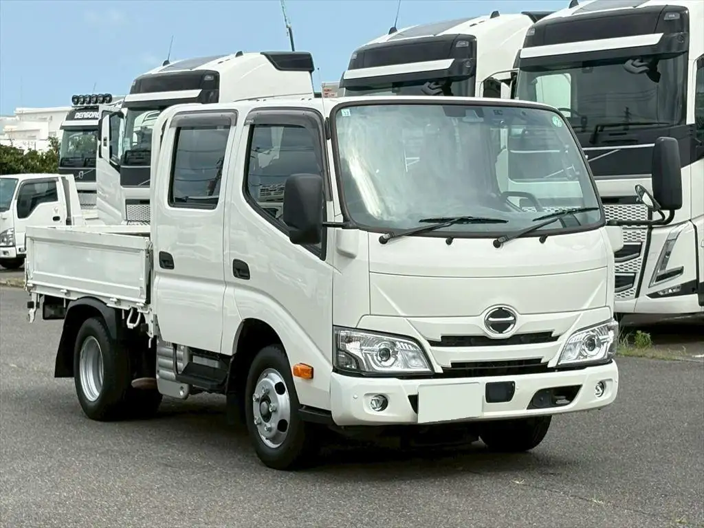 日野 デュトロ 小型 平ボディ Wキャブ 2KG-XZU605Mの中古トラック画像3