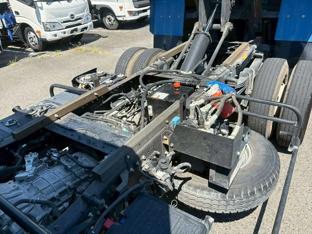 トヨタ ダイナ 小型 ダンプ ローダー 2KG-XZU700Aの中古トラック画像15
