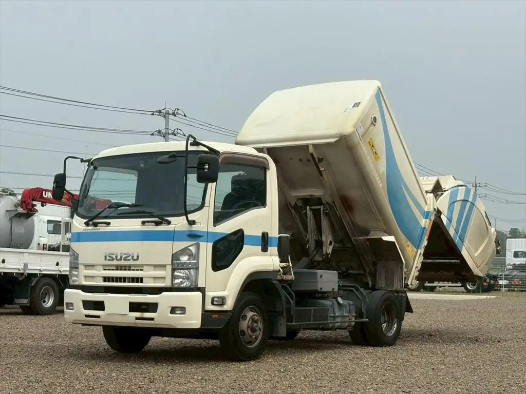 いすゞ フォワード 中型/増トン パッカー車 巻き込み式 回転ダンプ式 の中古トラック【車両No.192033】