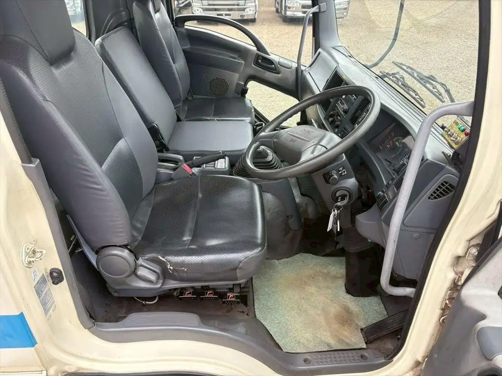 いすゞ フォワード 中型/増トン パッカー車 巻き込み式 回転ダンプ式の中古トラック画像12