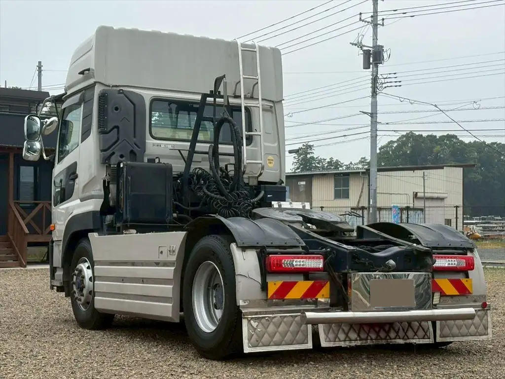 日産UD クオン 大型 トラクター ハイルーフ 1デフの中古トラック画像4