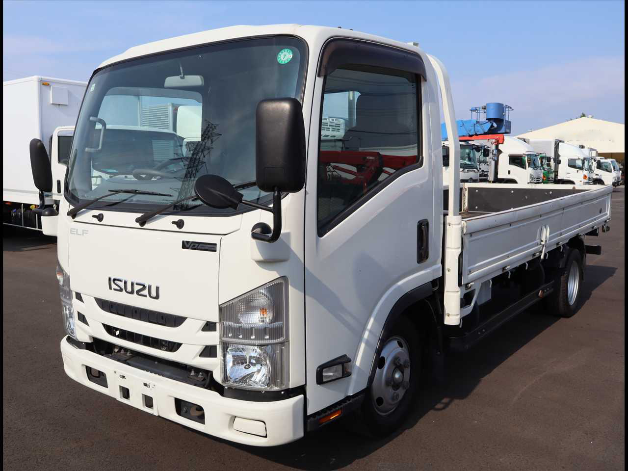 いすゞ エルフ 小型 平ボディ 床鉄板 TKG-NLR85AR の中古トラック【車両No.122002】