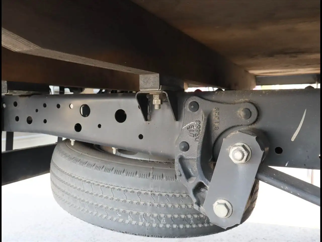 いすゞ エルフ 小型 平ボディ TRG-NLR85AR H31/R1の中古トラック画像像17