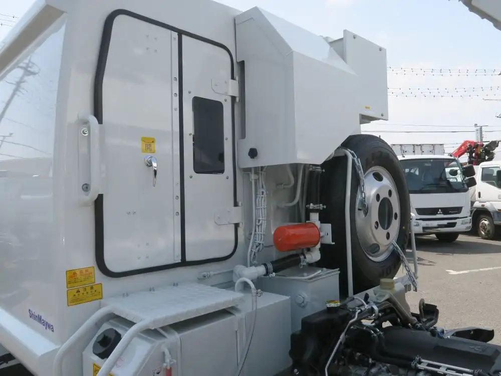 三菱 キャンター 小型 パッカー車 プレス式 回転ダンプ式の中古トラック画像11