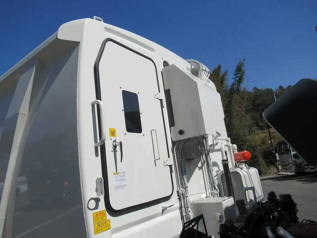 日野 レンジャー 中型/増トン パッカー車 プレス式 2KG-FC2ABAの中古トラック画像10