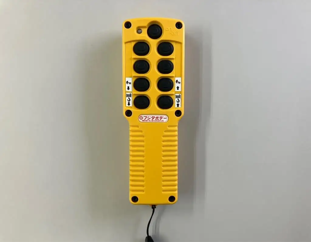 三菱 ファイター 中型/増トン 車両重機運搬 ラジコン ウインチの中古トラック画像10