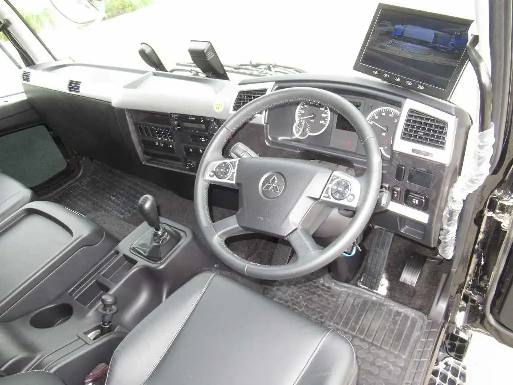 三菱 ファイター 中型/増トン 車両重機運搬 ラジコン ウインチの中古トラック画像12