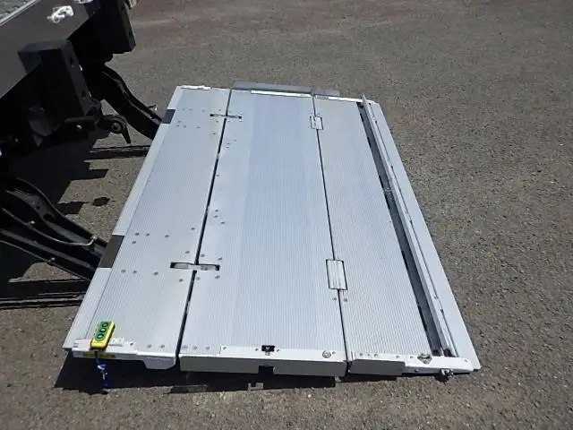 日野 デュトロ 小型 冷凍冷蔵 低温 パワーゲートの中古トラック画像9