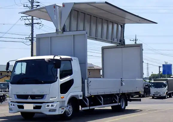 三菱 ファイター 中型/増トン ウイング ベッド 2KG-FK61F の中古トラック【車両No.192145】