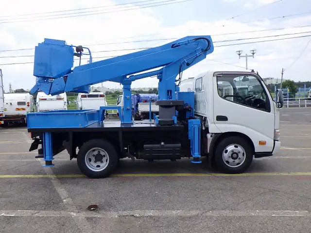 日野 デュトロ 小型 高所・建柱車 高所作業車 TKG-XZU600Xの中古トラック画像3
