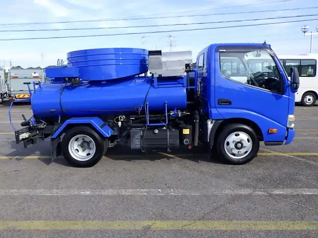 日野 デュトロ 小型 タンク車 バキューム TKG-XZU600Mの中古トラック画像3
