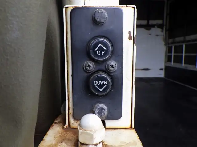 トヨタ ダイナ 小型 平ボディ 幌 パワーゲートの中古トラック画像10