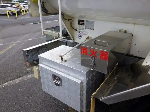 日野 レンジャー 中型/増トン タンク車 ローリー TKG-FC9JDAAの中古トラック画像10