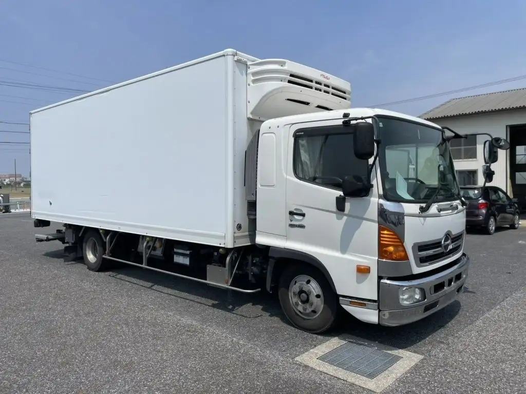 日野 レンジャー 中型/増トン 冷凍冷蔵 低温 パワーゲートの中古トラック画像2