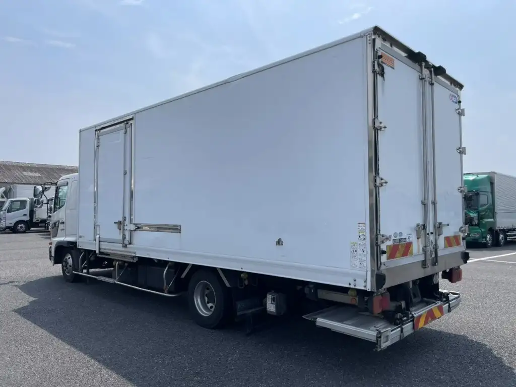 日野 レンジャー 中型/増トン 冷凍冷蔵 低温 パワーゲートの中古トラック画像4