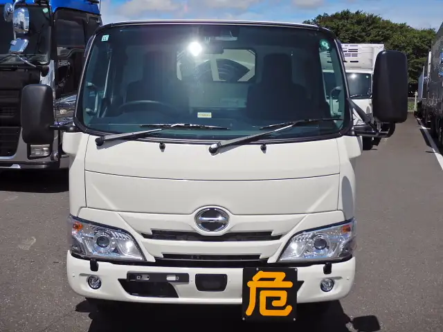 日野 デュトロ 小型 タンク車 ローリー 2DG-XZU675Mの中古トラック画像2
