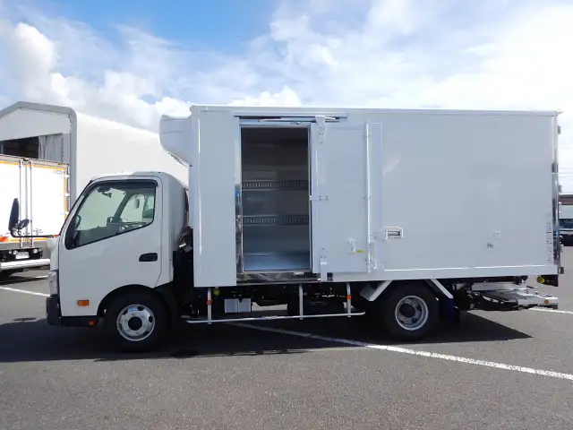 トヨタ ダイナ 小型 冷凍冷蔵 低温 パワーゲートの中古トラック画像6