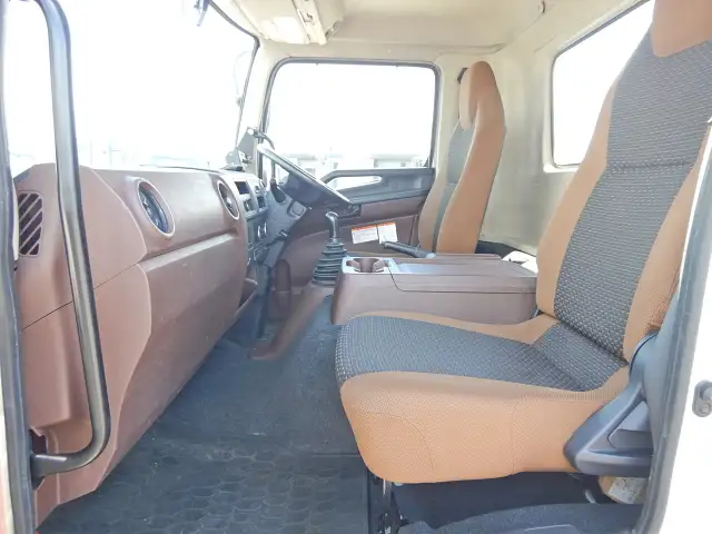 日野 レンジャー 中型/増トン パッカー車 プレス式 ベッドの中古トラック画像13