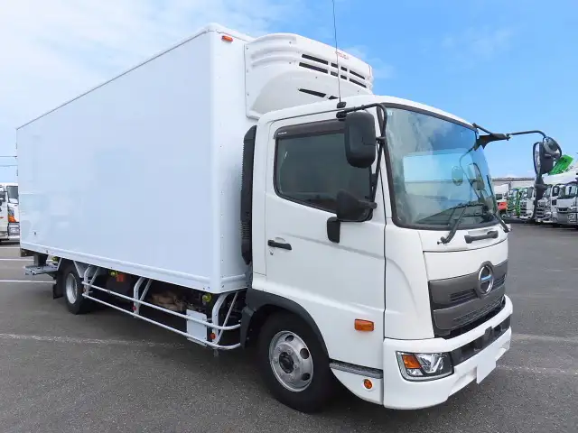 日野 レンジャー 中型/増トン 冷凍冷蔵 低温 パワーゲートの中古トラック画像3
