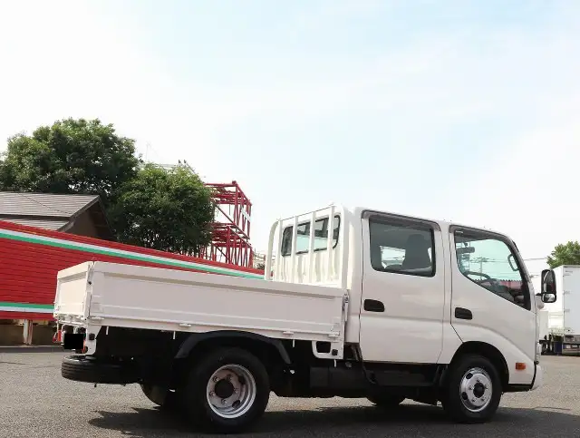 日野 デュトロ 小型 平ボディ Wキャブ TPG-XZU605Mの中古トラック画像3
