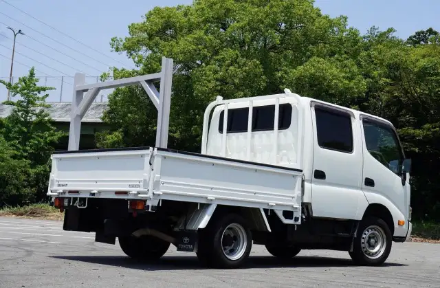トヨタ ダイナ 小型 平ボディ Wキャブ 床鉄板の中古トラック画像3