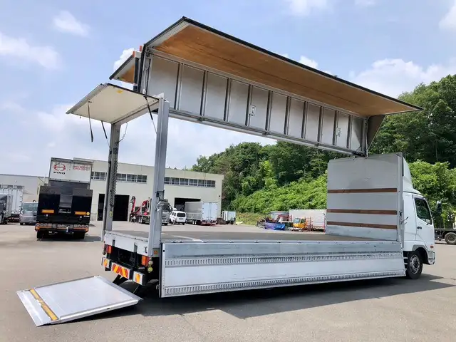 三菱 ファイター 中型/増トン ウイング パワーゲート ベッドの中古トラック画像3
