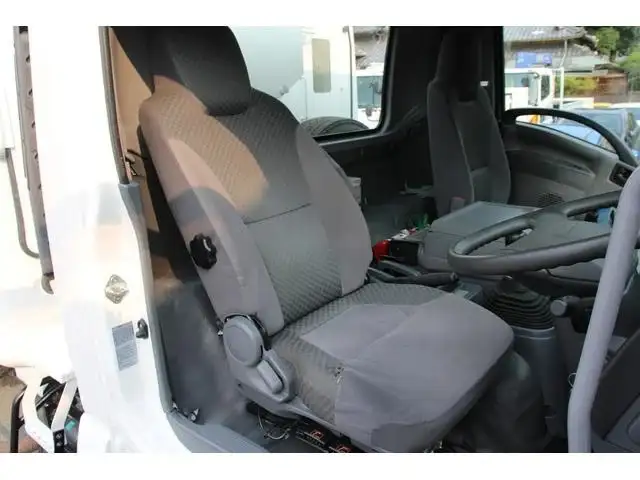 いすゞ エルフ 小型 パッカー車 プレス式 の中古トラック画像10